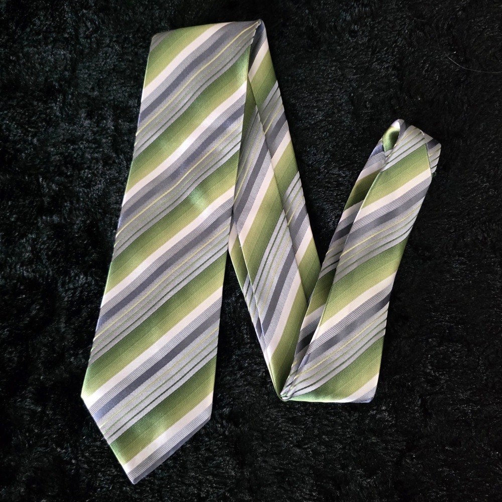 Geoffrey Beene‎ Striped 100% Silk Tie Handmade Green Gray White Mens Formal Wear